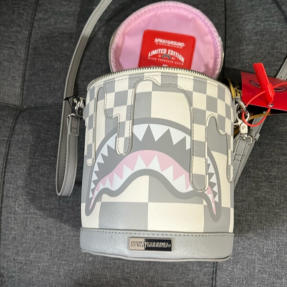 XTC LA PALAIS PAINTBUCKET BAG